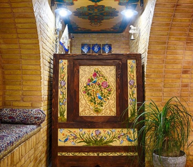 Daroush - online hotel reservations in iran