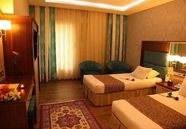 Aali Qapu - Iran Online Hotel Booking