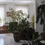 Caravan - hotel in iran