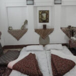 Historical Hotel Lab-e-Khandagh - iran hotels