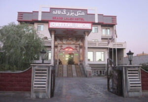 Laleh - cheap hotels in iran