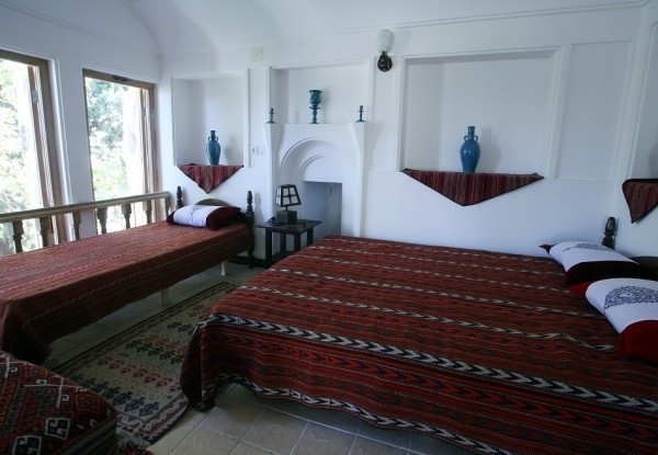 Traditional House of Motalei Bashti - iran boutique hotels