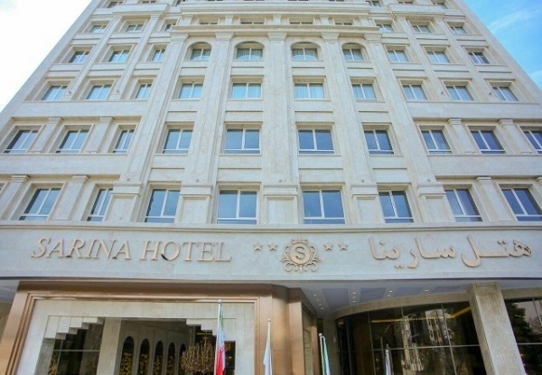 Sarina Hotel