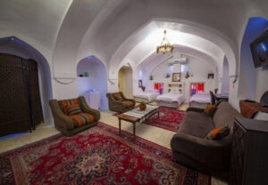 Traditional Tabib Shushtari - inexpensive hotels in Iran